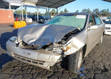 2003 Toyota Camry Le V6 from USA, damaged, VIN 4T1BF32K83U046675